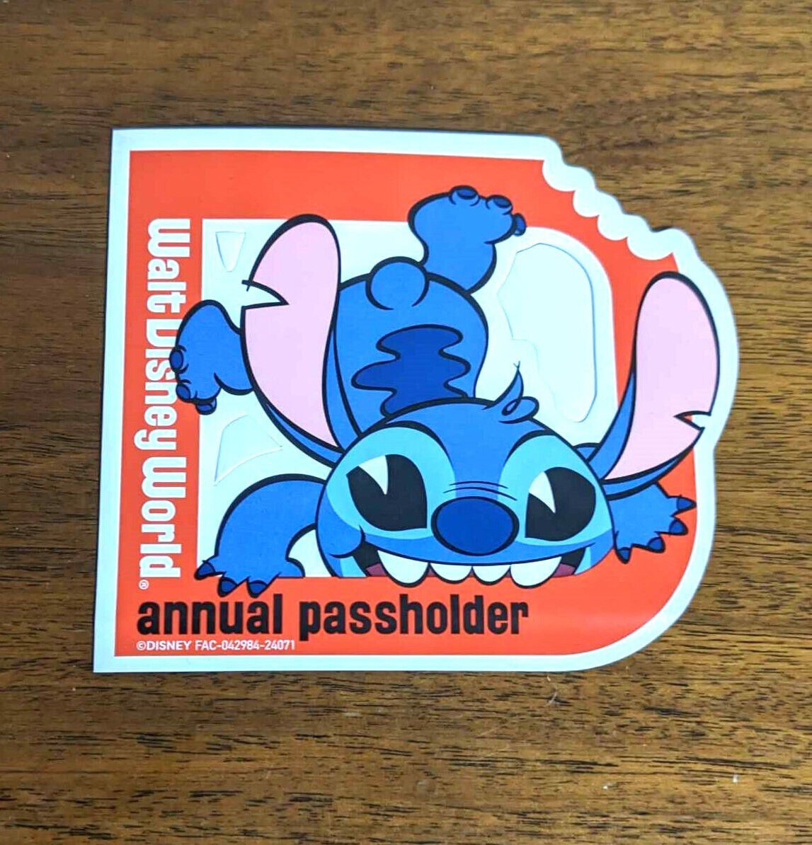 2024 Walt Disney World Annual Passholder Stitch Magnet Limited New Authentic
