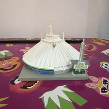 WALT DISNEY WORLD SPACE MOUNTAIN ATTRACTION FACADE FIGURE CHRISTMAS ORNAMENT picture