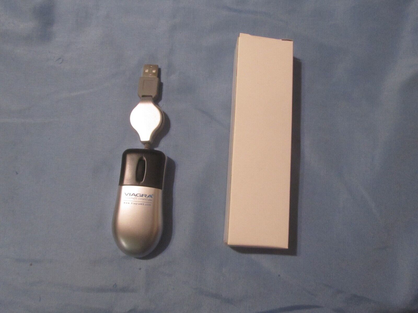 RARE VIAGRA (TM) PROMOTIONAL optical USB mini mouse