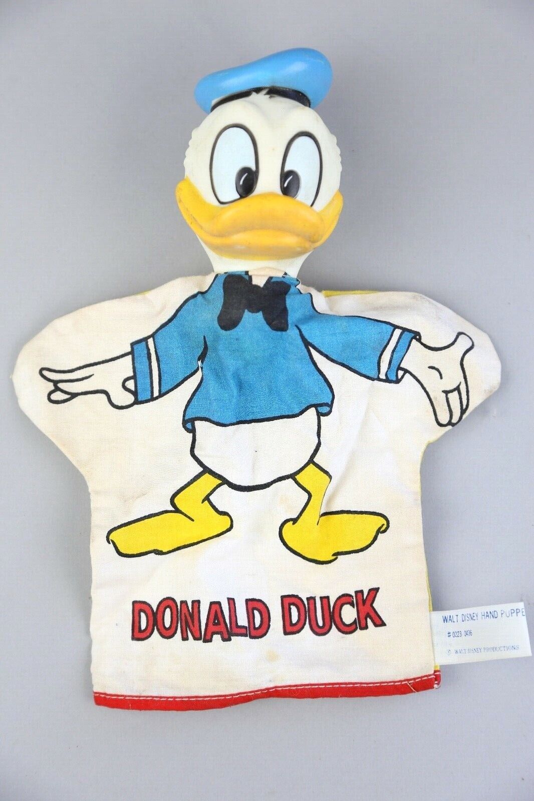 Vtg Walt Disney Donald Duck Hand Puppet 1960\'s plastic head cartoon toy figure