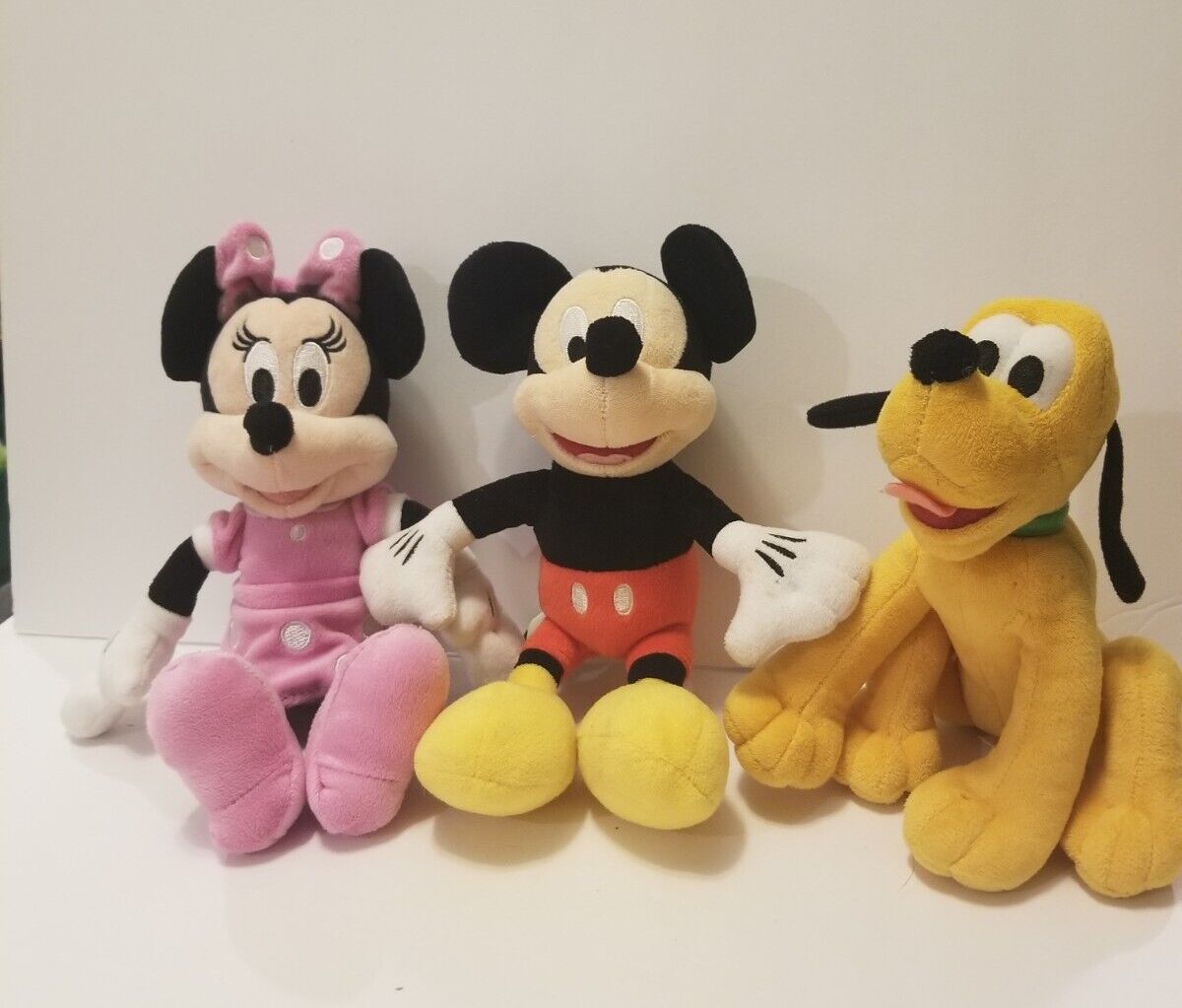 Mickey Mouse Clubhouse Minnie Mouse Pluto Stuffed Plush 9\